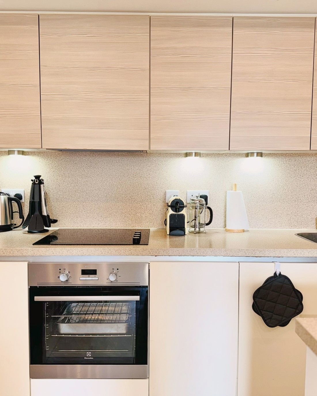 Kitchen, Crested Court
